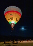 Fesselballonflug in der Nacht